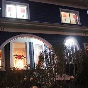 Maple Beach Bed & Breakfast Vancouver
